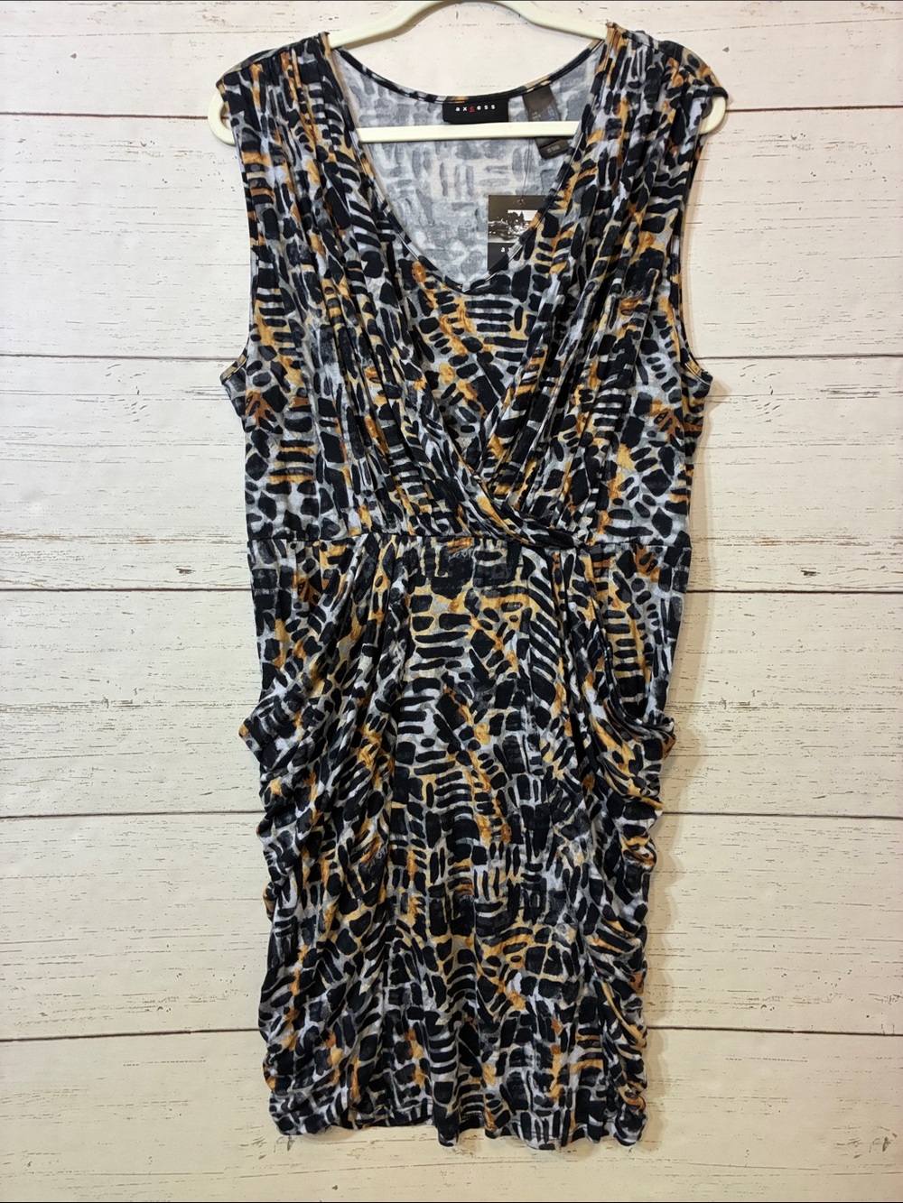 Axcess Faux Wrap Style  Dress, size XL, NWT